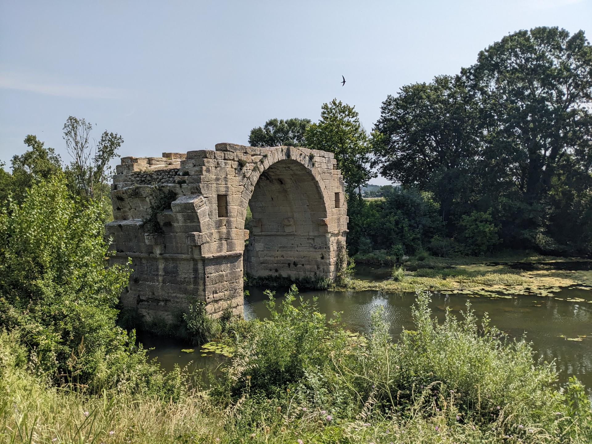 Pont romain ambrussum